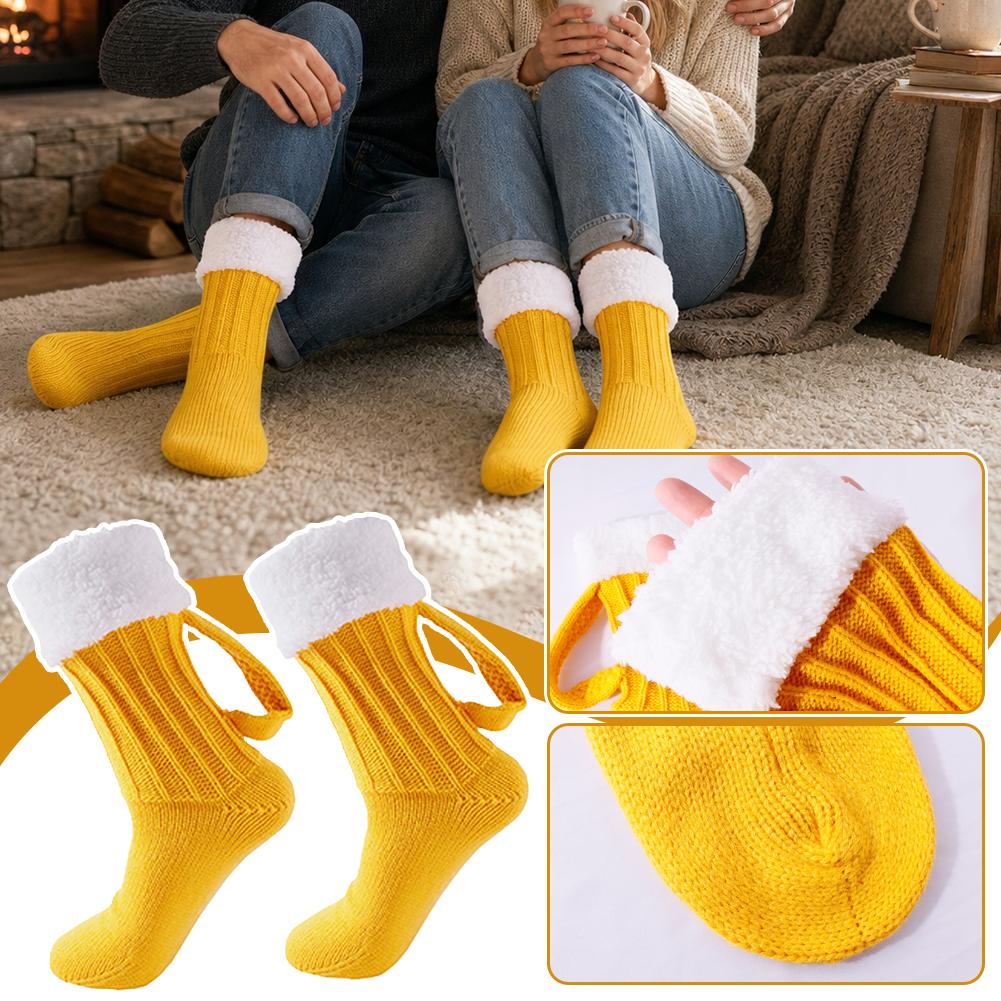 Novelty Gifts - 3D Beer Mug Pattern Knitted Socks