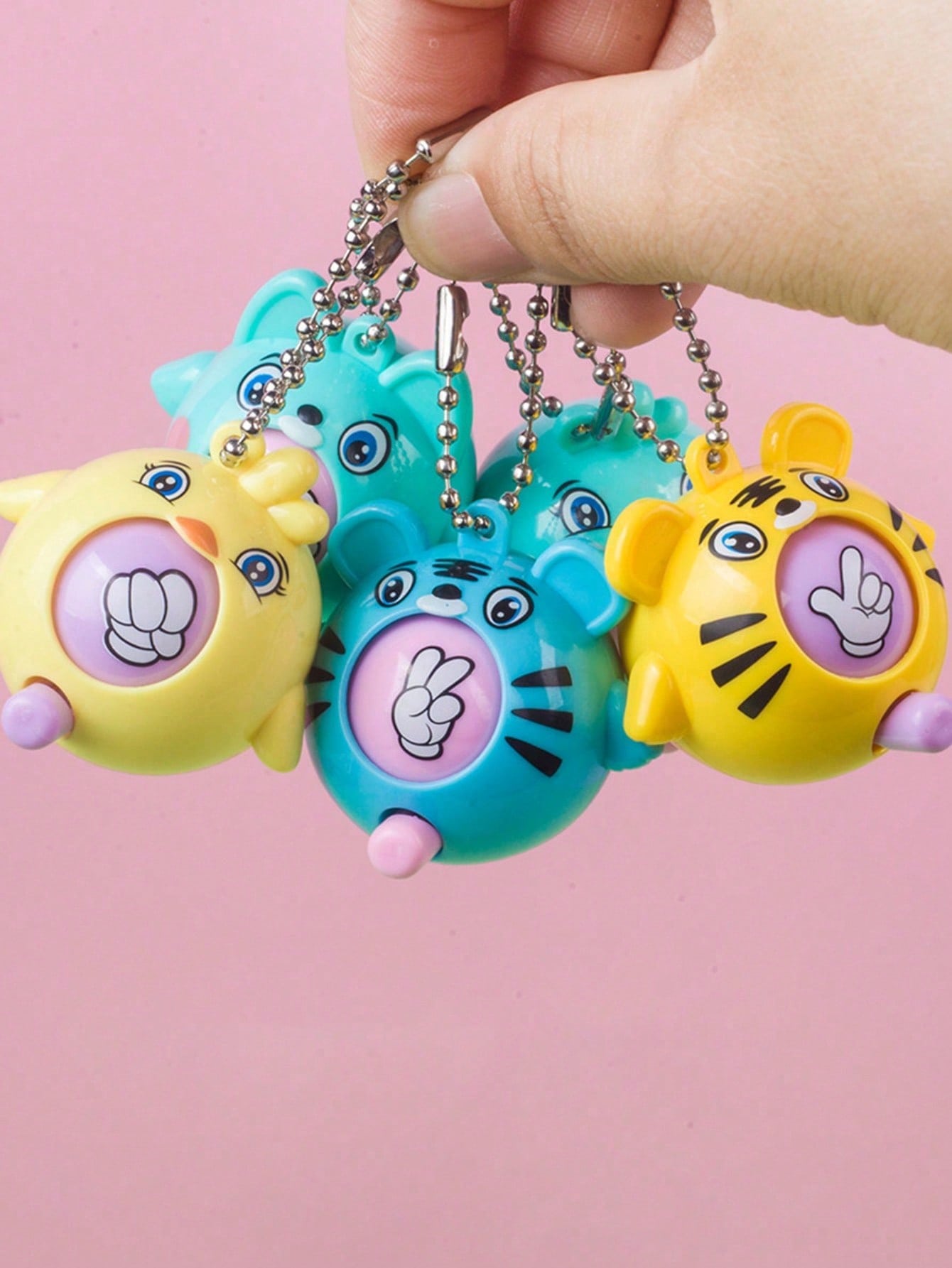 Novelty Gifts - 10pcs Mini Novelty Rock-Paper-Scissors Egg Keychains