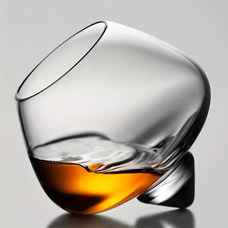 250ml Whisky Glasses  Belly Be - огляд і ціна Glow In The Dark Party Glasses