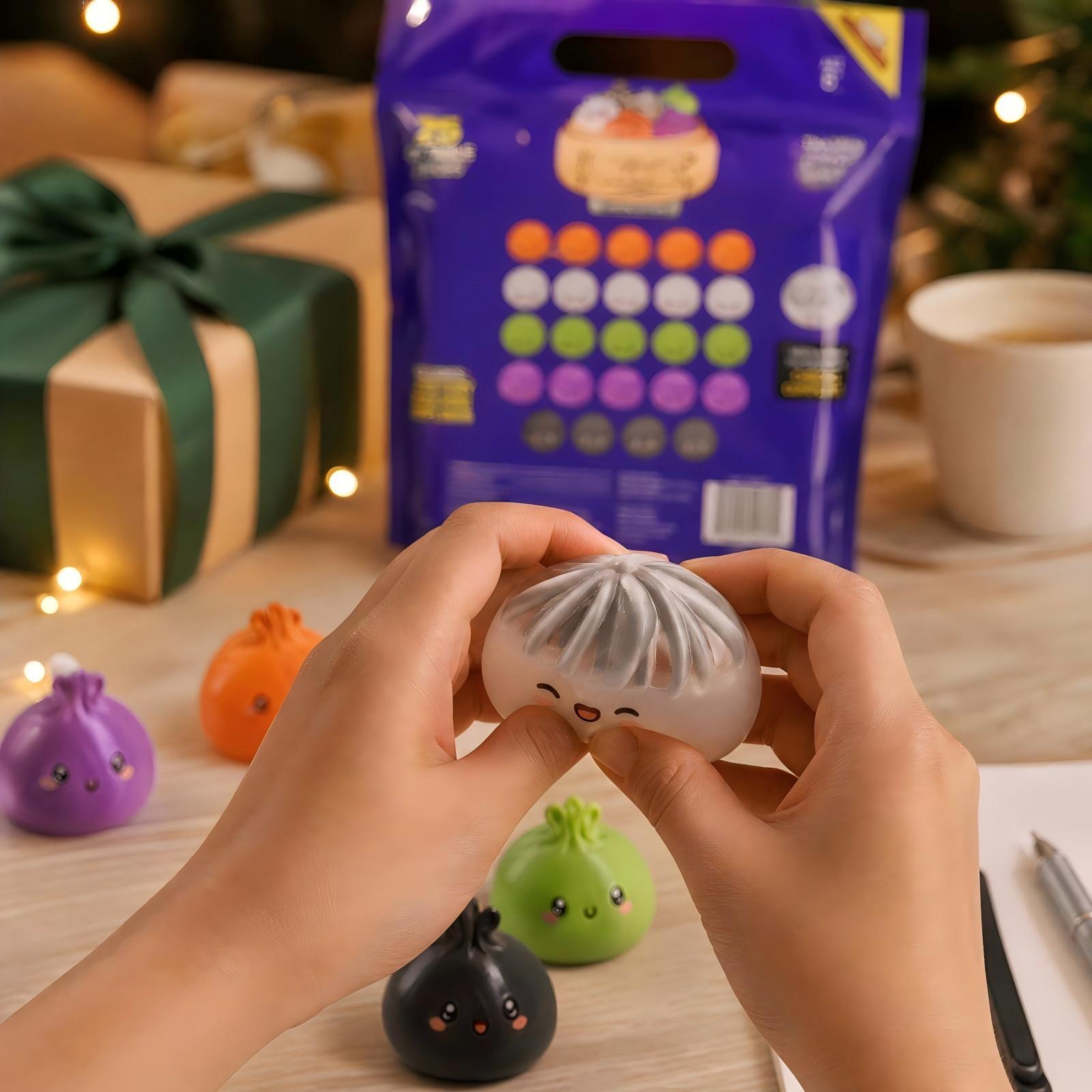 25 Pack Mini Christmas Squishy - огляд і ціна Party Supplies